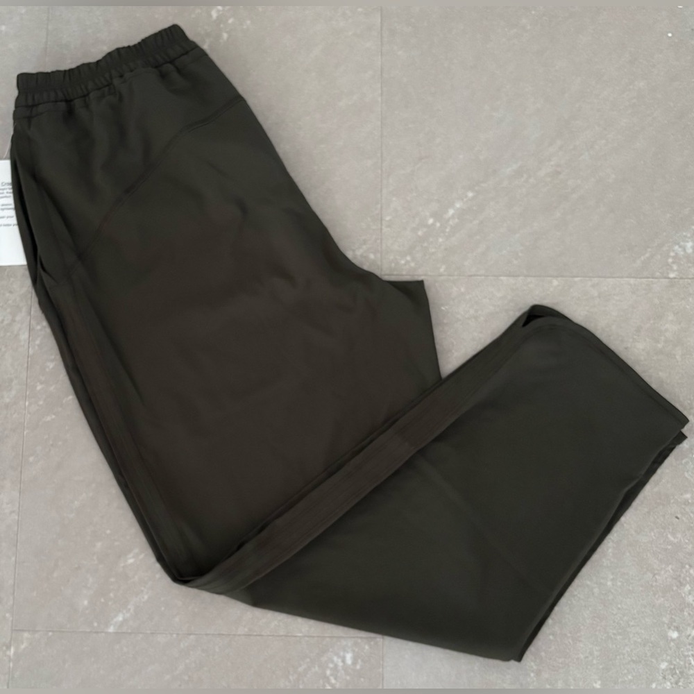 Lululemon Keep it Classic Crop Size 6 - Picture 9 of 9